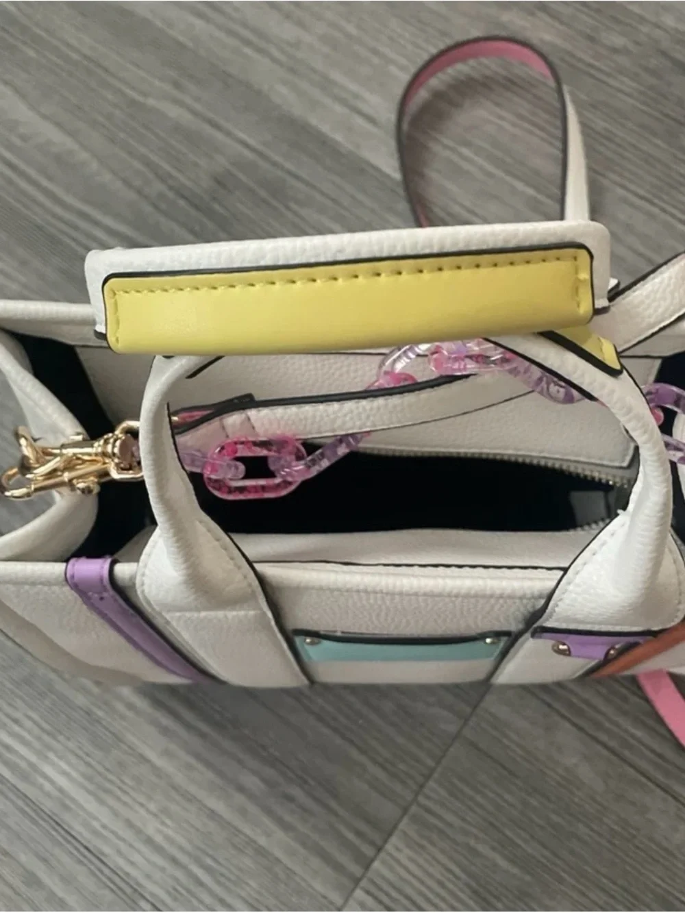 Aldo crisp white